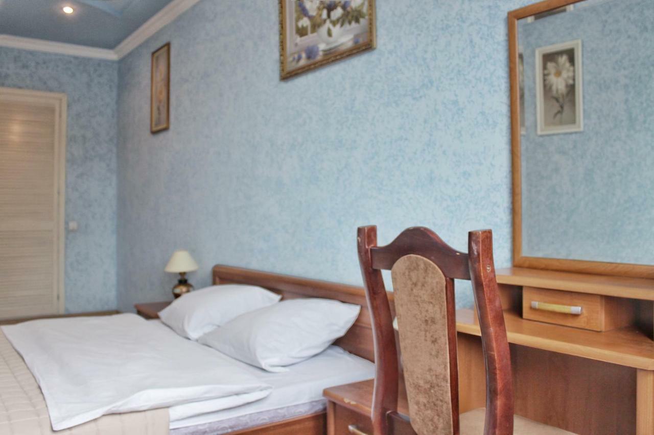 Квартира В Центрі Львова Вулиця Міцкевича 5, Простора З Гарним Видом На Місто Экстерьер фото